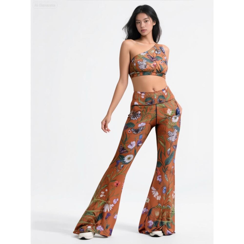 Yoga Democracy, Bell Bottoms 2.0, Emerge, NWT, Size small